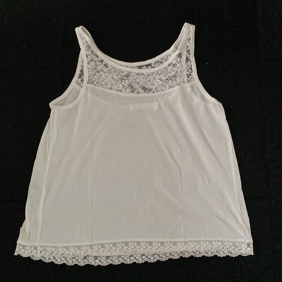 A&F lace detail cami size S - Picture 2 of 7
